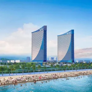 Orbi City Aparthotel Апартаменты
